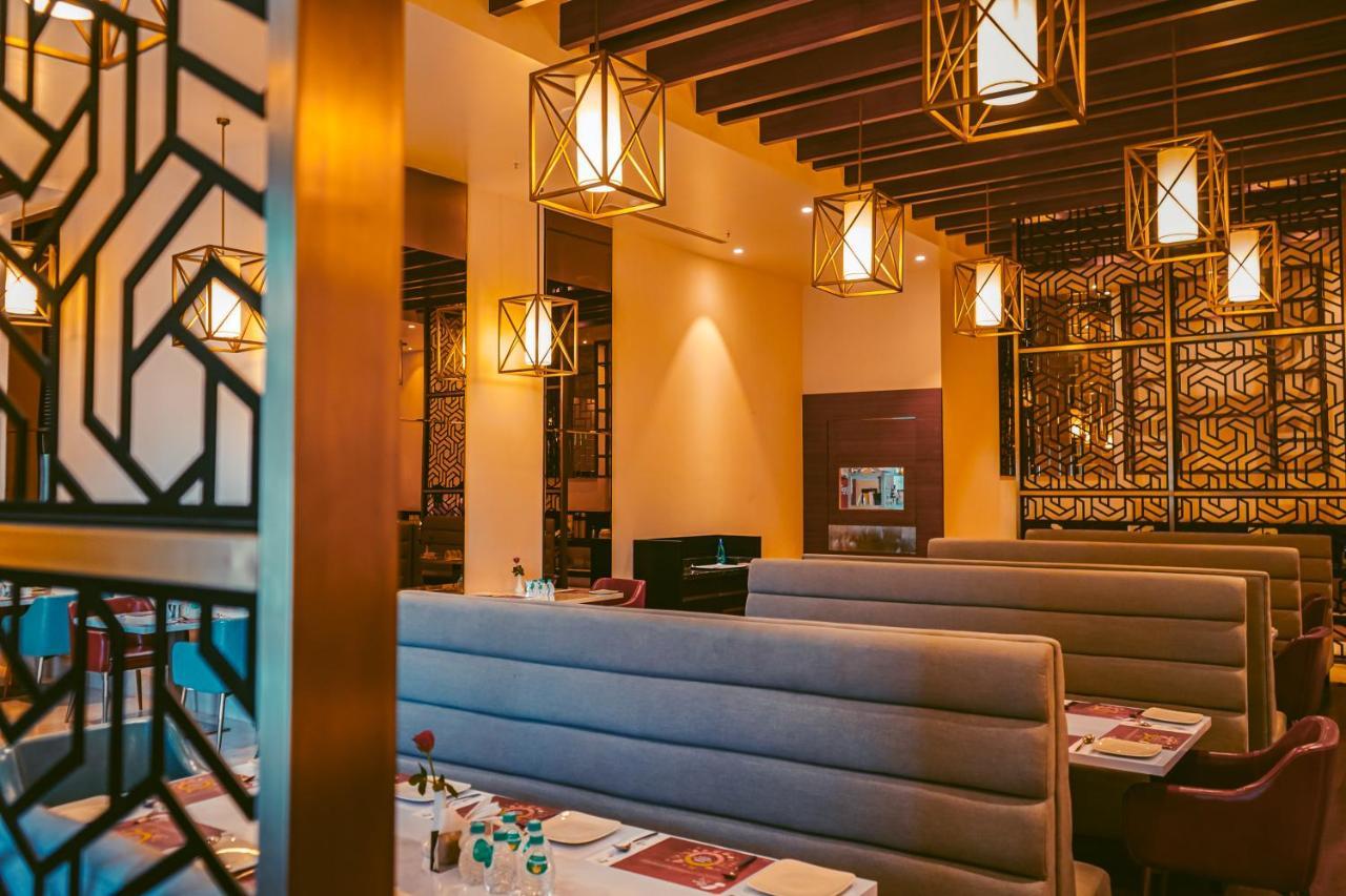 Jagdalpur Hotel Avinash International מראה חיצוני תמונה