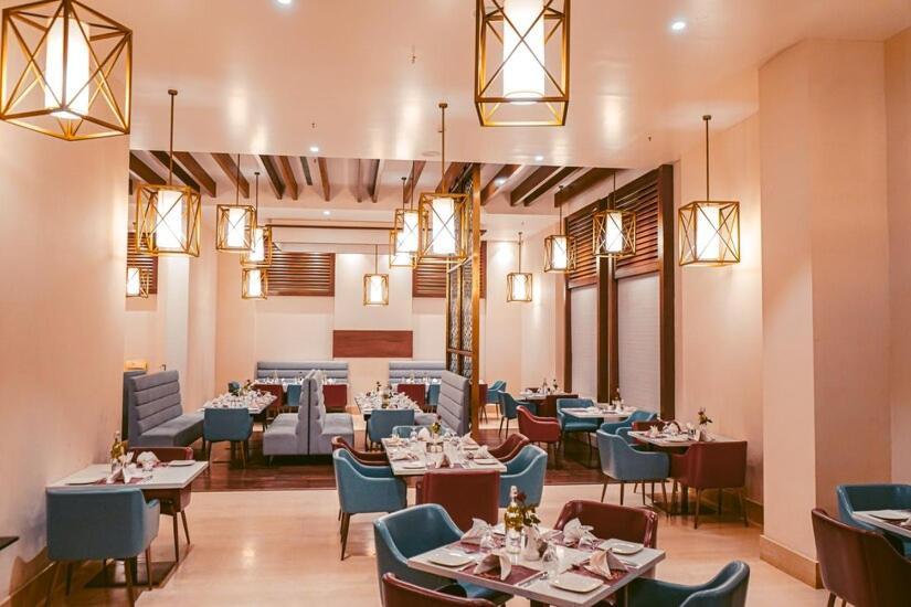 Jagdalpur Hotel Avinash International מראה חיצוני תמונה